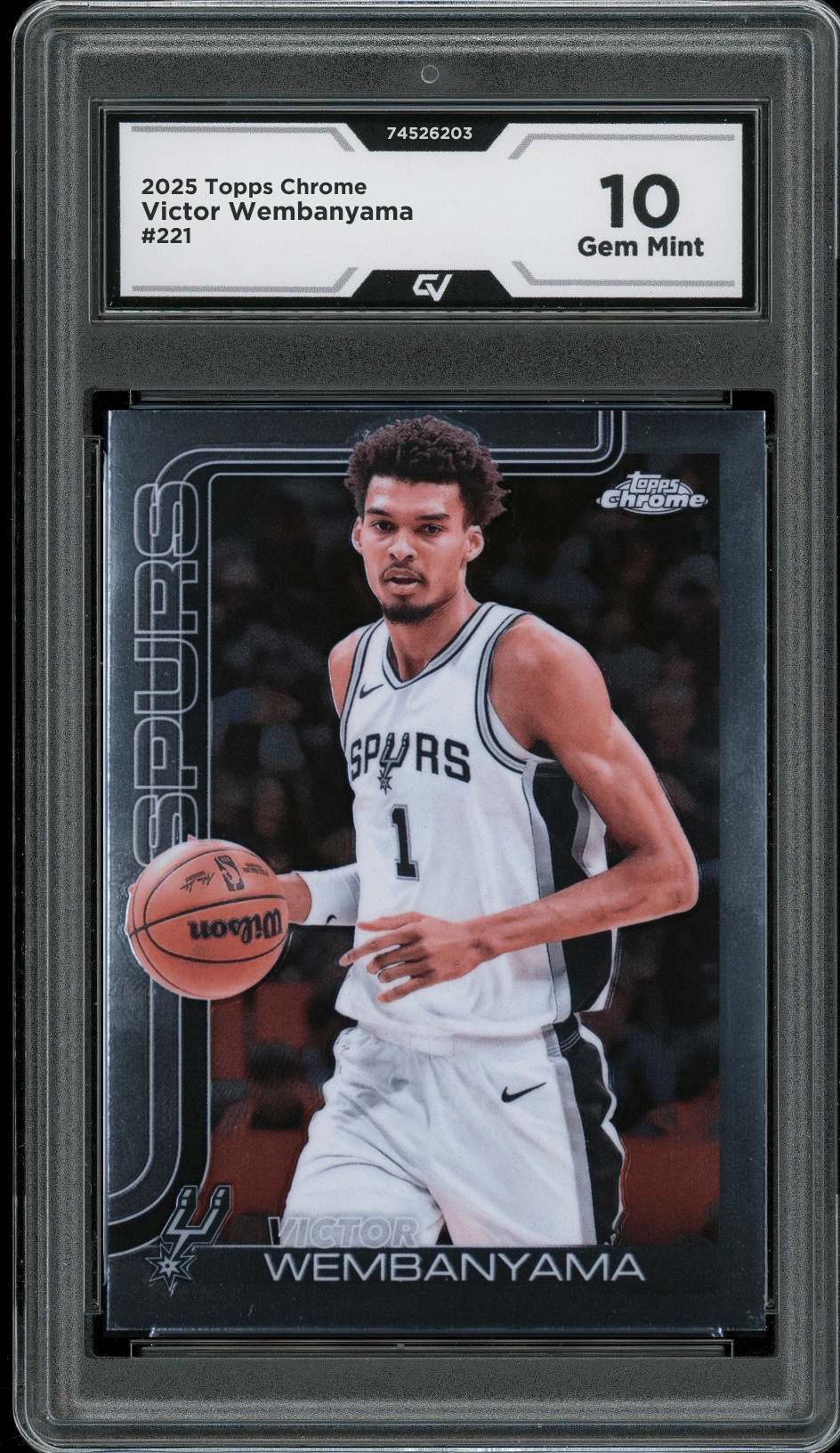 2025 Topps Chrome #221 Victor Wembanyama Graded 10 Gem Mint - Front
