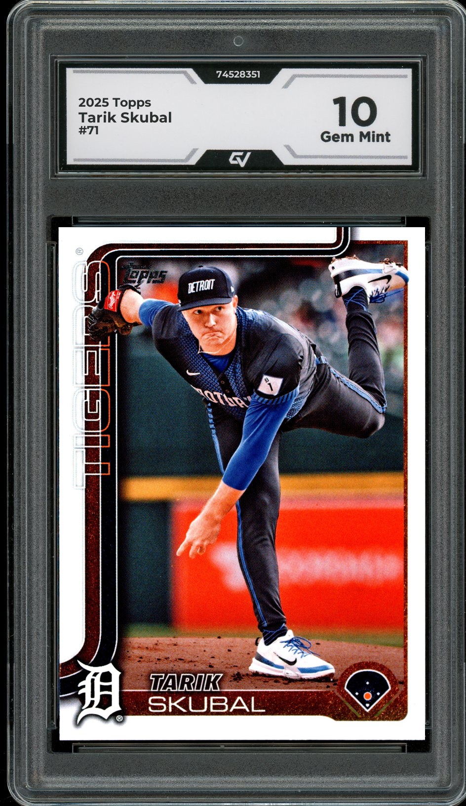 2025 Topps #71 Tarik Skubal Graded 10 Gem Mint - Front